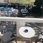Betty's House לינה וארוחת בוקר 3*