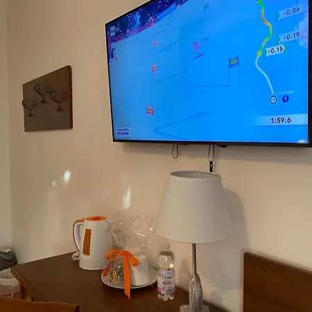 Betty's House לינה וארוחת בוקר 3*