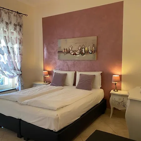 Betty's House B&B