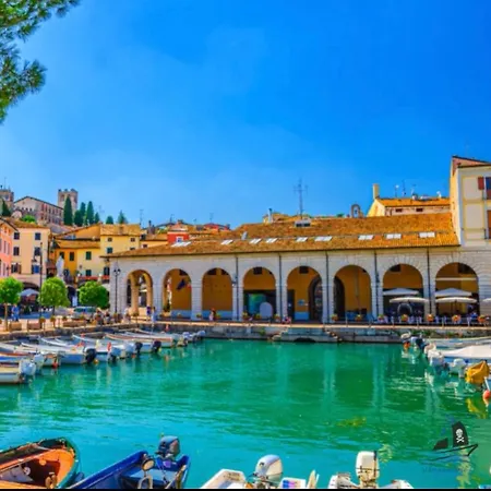 Betty's House Frühstückspension Lazise